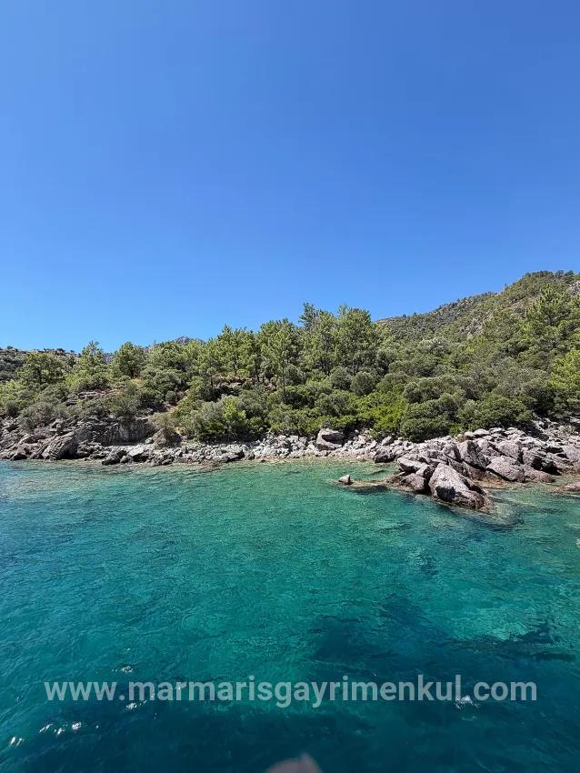 Marmaris Im Turunç-viertel direkt am Meer 4700 m2 kontrollierter Nutzungsbereich