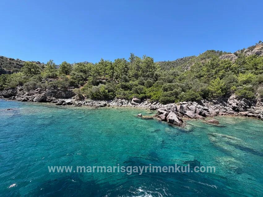 Marmaris Im Turunç-viertel direkt am Meer 4700 m2 kontrollierter Nutzungsbereich