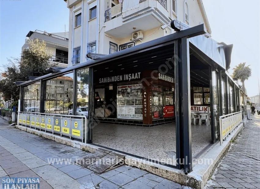 Marmaris Zentrum In der Ecke 128 m2 zum Verkauf stehendes Geschäft