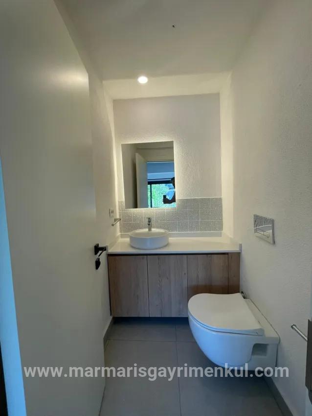 3+1-Zimmer Appartement Zu verkaufen in Çıldır Bz. Marmaris - 130 m²