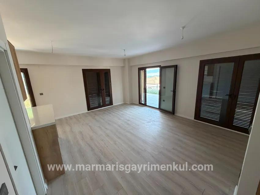 2+1-Zimmer Einfamilienhaus Zu vermieten in Çetibeli Bz. Marmaris - 140 m²
