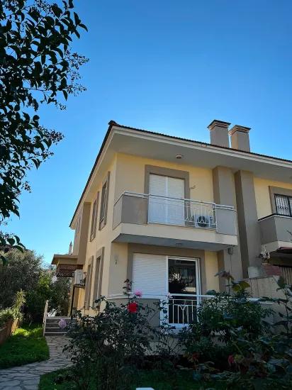 Freistehende 3+1 möblierte Villa zu vermieten