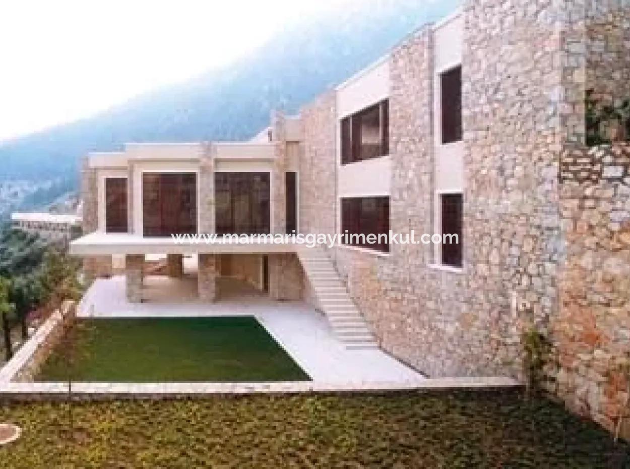 Marmaris,Urlaub, Dorf, Gebaut Auf Einem Grundstück Von 100000M2 Te Hubschrauberlandeplatz Zur Verfügung