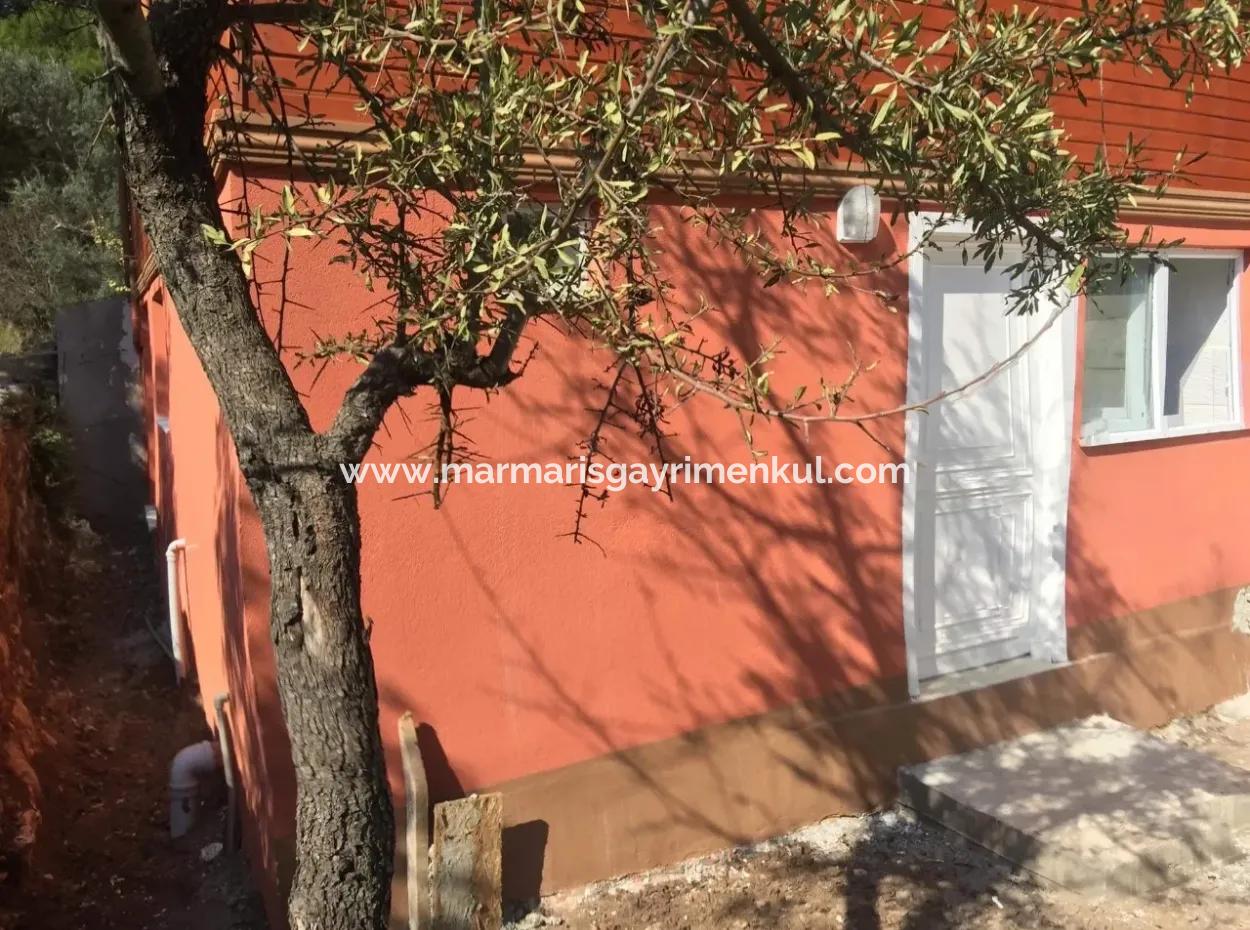 Wohnung Zum Verkauf In Turgut Dorf, Sowohl Am Arbeitsplatz Und Auf Der Straße Für Verkauf, 1 Zimmer, 1 Wohnzimmer