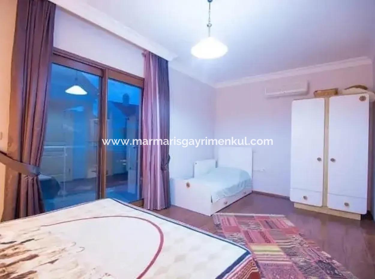 Das Gebiet Von Marmaris Armutalan Freistehende Villa Zum Verkauf 4 Zimmer 1 Wohn-Zimmer-Triplex-Villa Komplett