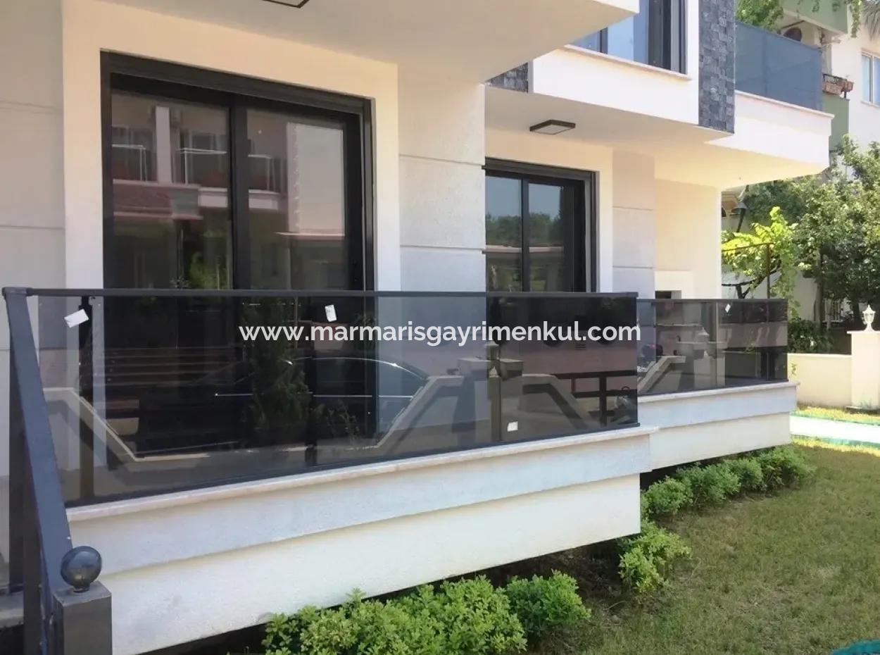 Living In A Garage Inspirationen Fur Moderne Einrichtung Luxus