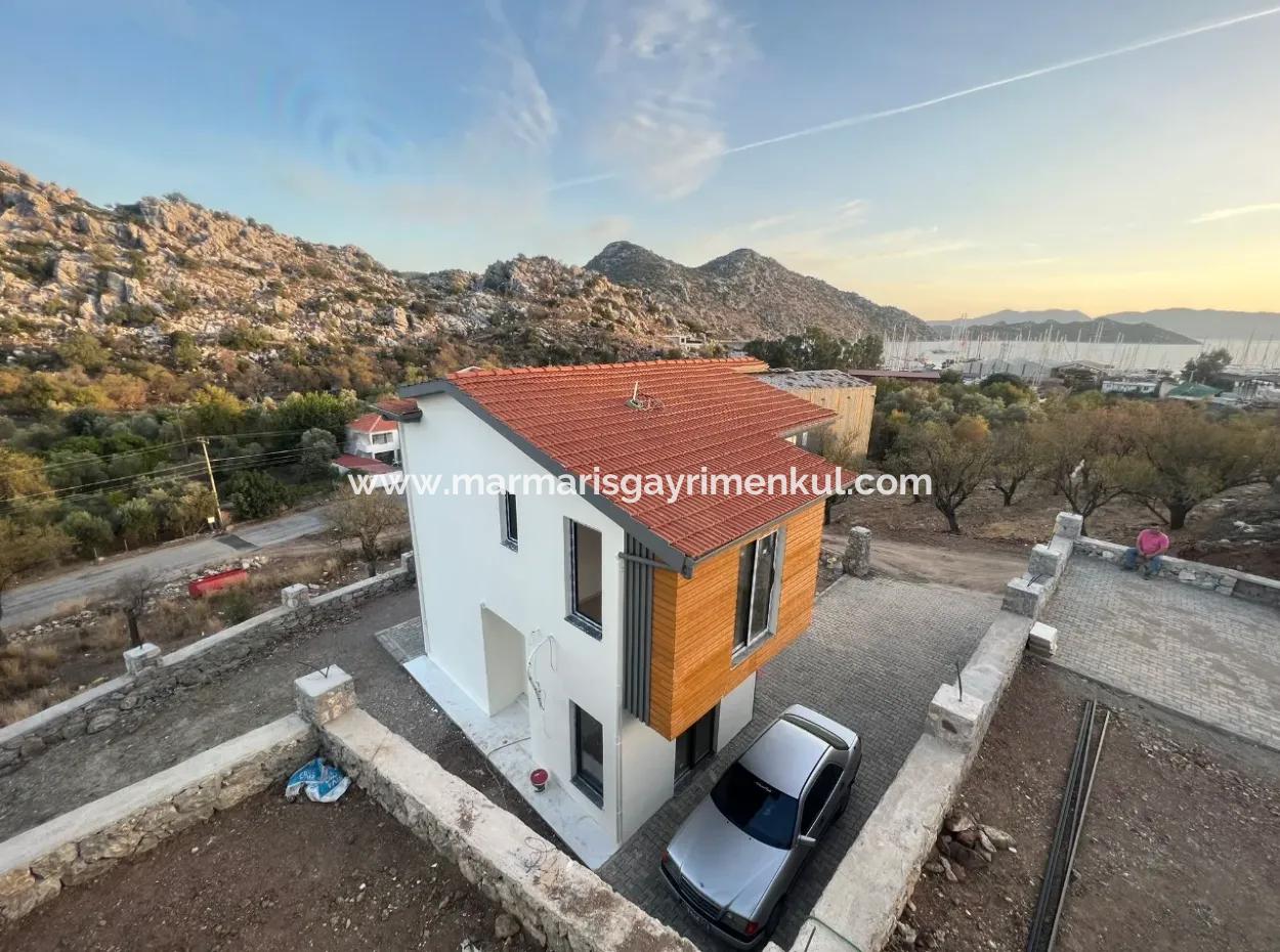 Villa Zum Verkauf In Marmaris Bozburun Nachbarschaft Mit Meerblick, Freistehendem Garten, Parkplatz