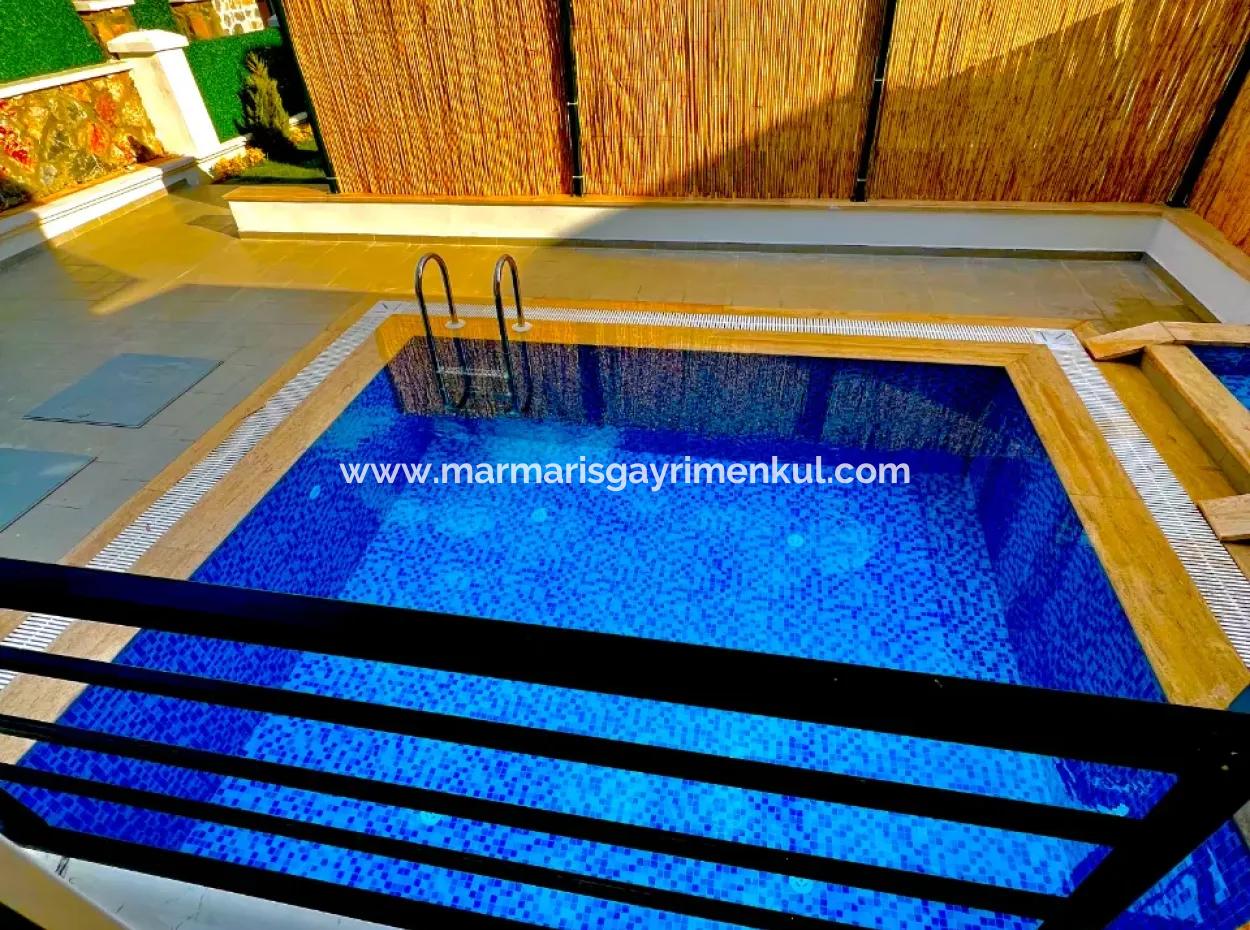 3 Zimmer, 1 Wohnzimmer, 3 Bäder, Ultra-Luxuriöse Tagesmiete Villa Mit Komplett Freistehendem Pool Im Viertel Marmaris Cetibeli