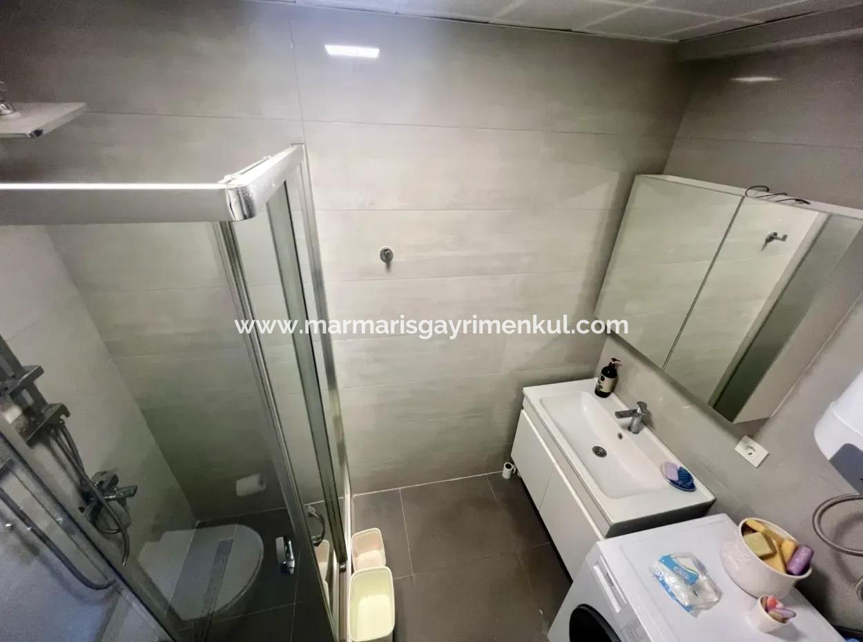 2 Zimmer, 1 Wohnzimmer, Neubau, Oberes Maisonette-Doppelzimmer, 90 M2, Wohnung Zum Verkauf Im Zentrum Von Marmaris, In Der Nähe Des Meeres