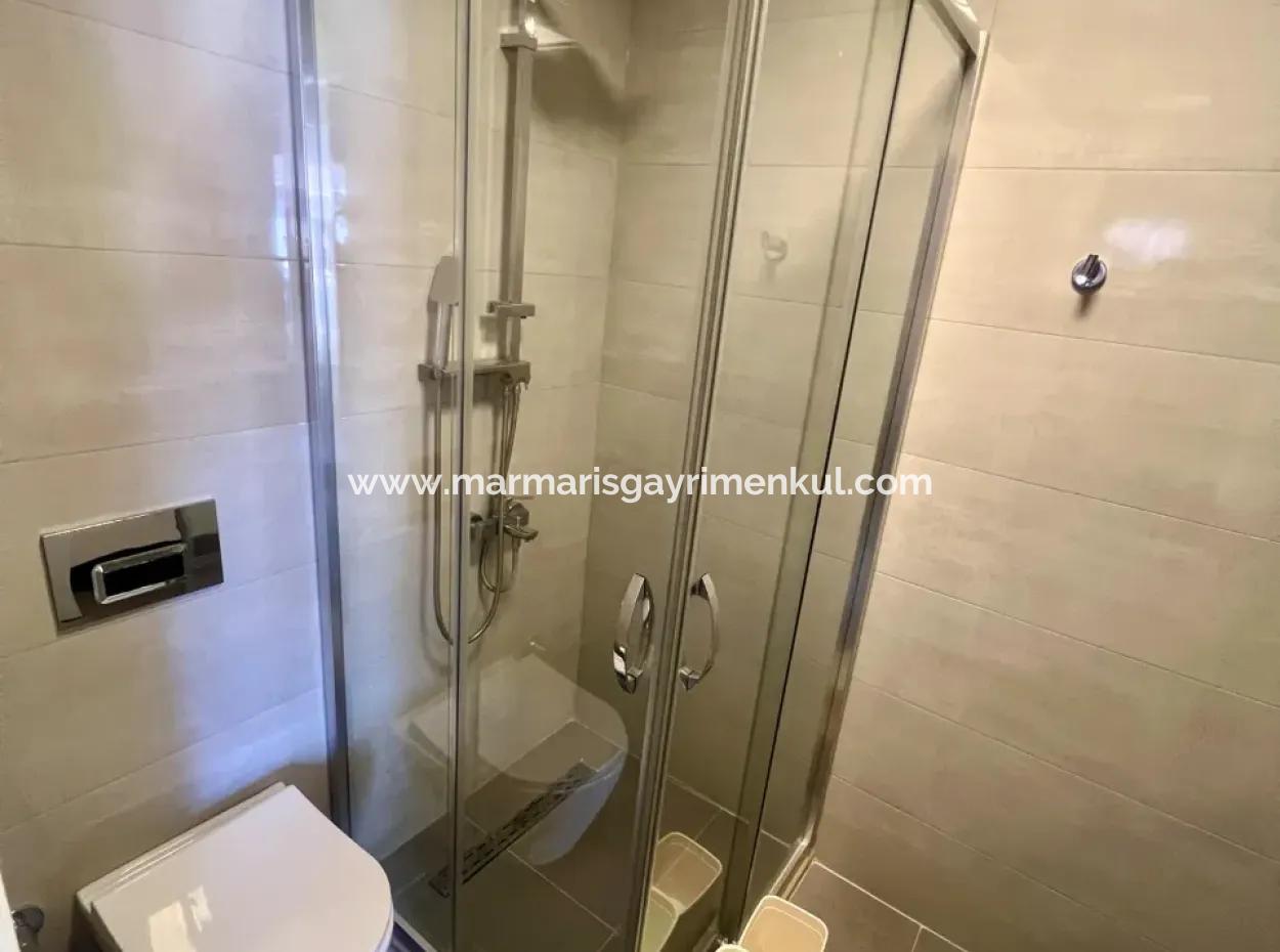 2 Zimmer, 1 Wohnzimmer, Neubau, Oberes Maisonette-Doppelzimmer, 90 M2, Wohnung Zum Verkauf Im Zentrum Von Marmaris, In Der Nähe Des Meeres