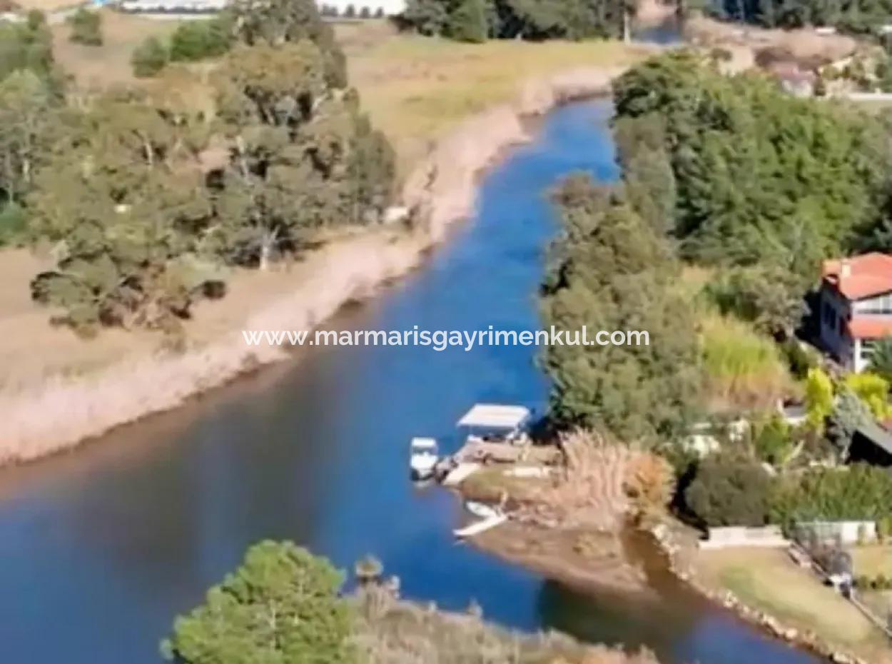 Unser 10000M2 Großes Gemeinschaftsland, Das Für Die Gewerbliche Nutzung Am Kanal In Marmaris Geeignet Ist, Steht Zum Verkauf