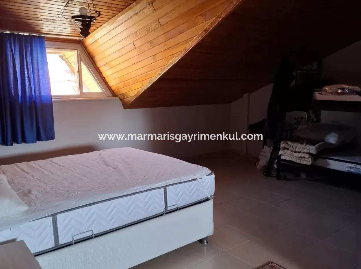 Armutalan Neighborhood 3÷1 Freistehendes Dreifachhaus Zum Verkauf