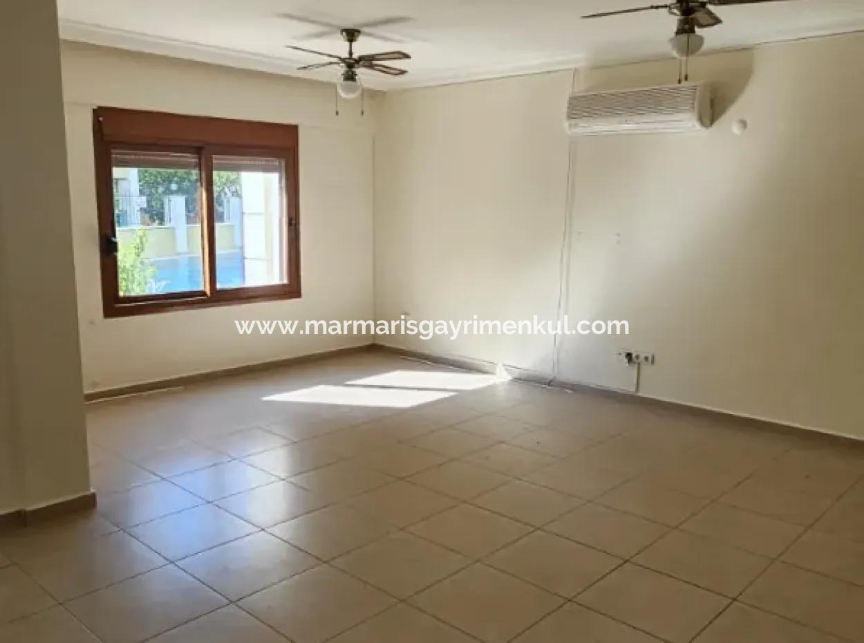 Luxuswohnung Zur Vermietung Mit 3:1 Pool Im Stadtteil Marmaris Siteler