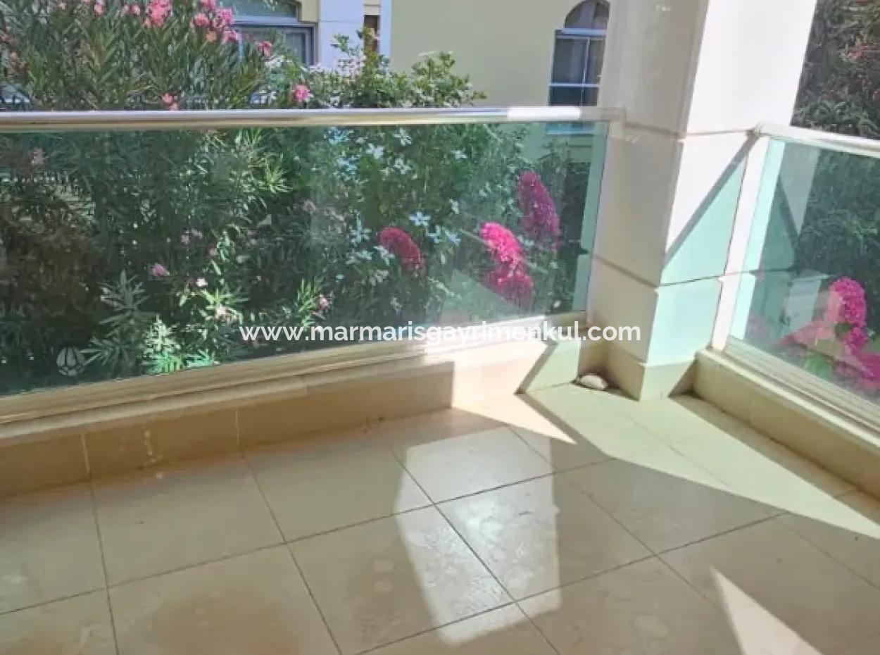 Luxuswohnung Zur Vermietung Mit 3:1 Pool Im Stadtteil Marmaris Siteler