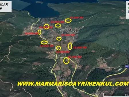 Dringend Für Verkauf Grundstück Im Dorf Von 25.000 M2 Verglaste Marmaris