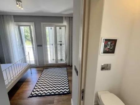 3 Zimmer 1 Wohnzimmer 140M2 2 Villen Zum Verkauf Mit Pool Mit Herrlichem Meerblick Im Viertel Selimiye Im Bezirk Marmaris
