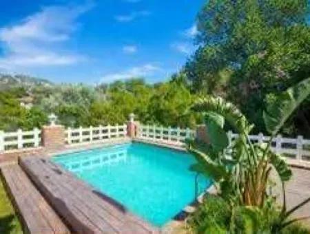 3 Zimmer 1 Wohnzimmer 140M2 2 Villen Zum Verkauf Mit Pool Mit Herrlichem Meerblick Im Viertel Selimiye Im Bezirk Marmaris
