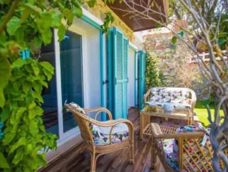 3 Zimmer 1 Wohnzimmer 140M2 2 Villen Zum Verkauf Mit Pool Mit Herrlichem Meerblick Im Viertel Selimiye Im Bezirk Marmaris