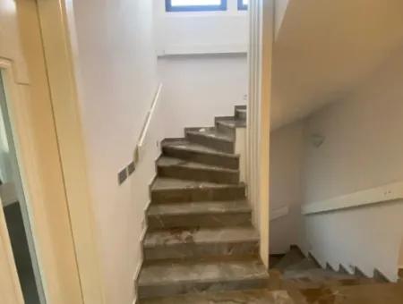 Marmaris Çamdibi 5 1 Voll Freistehende Pool, Möblierte Dreifachvilla Zu Mieten