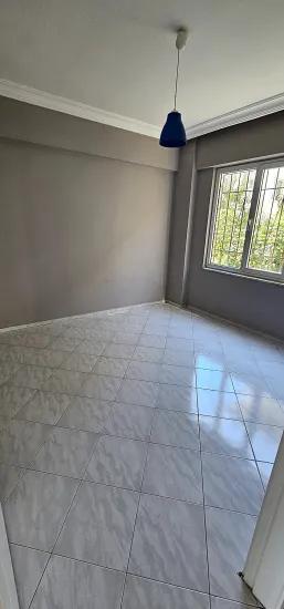 2+1 Wohnung In Der Nachbarschaft Çıldır Mietwohnung