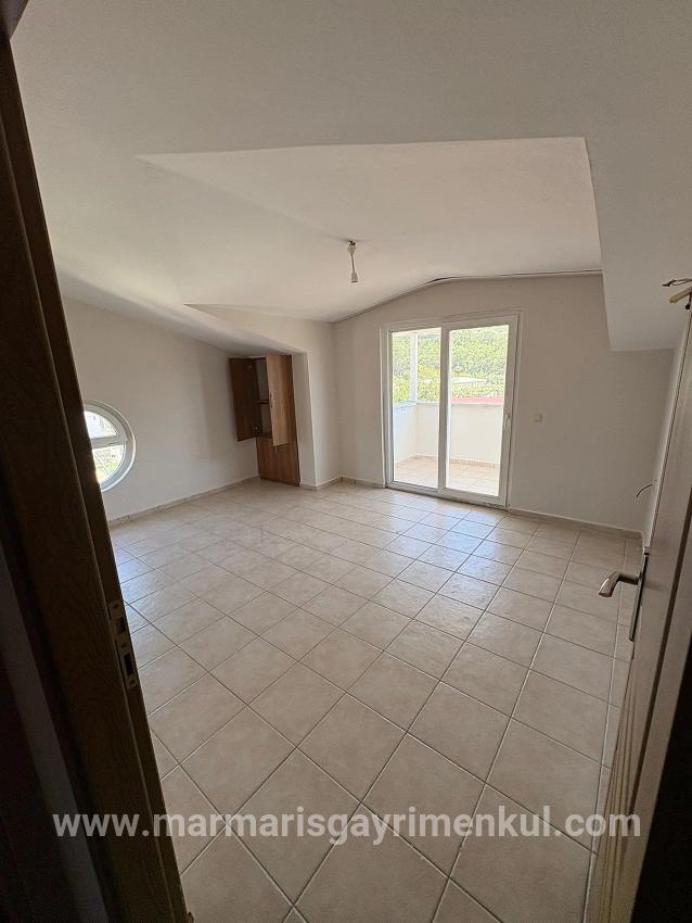 4+1 Duplex Apartment For Rent In Çamdibi Neighborhood (vacant)