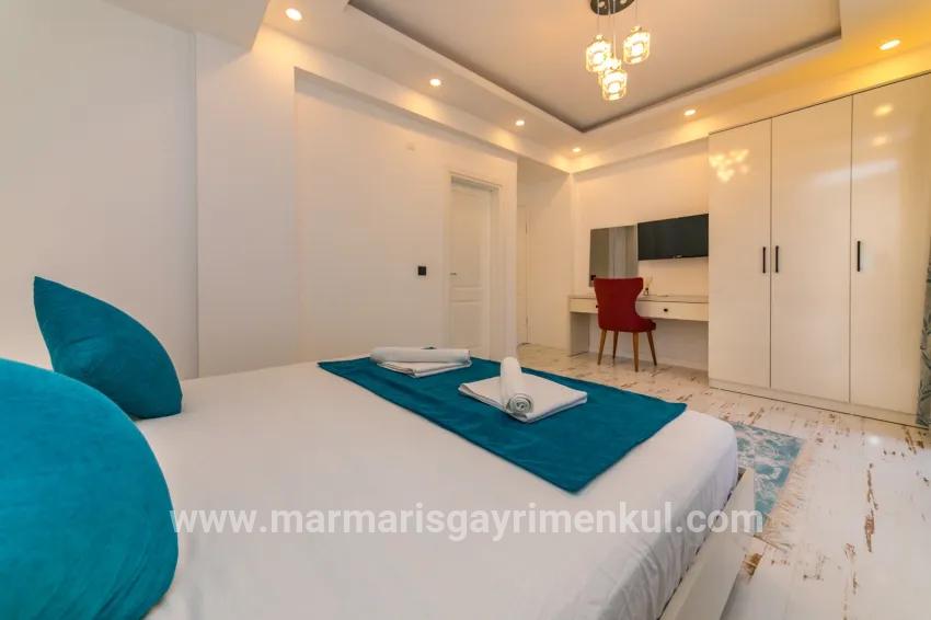 4+1 Bedroom Detached house For sale in Faralya Nbh. Fethiye - 500 m²