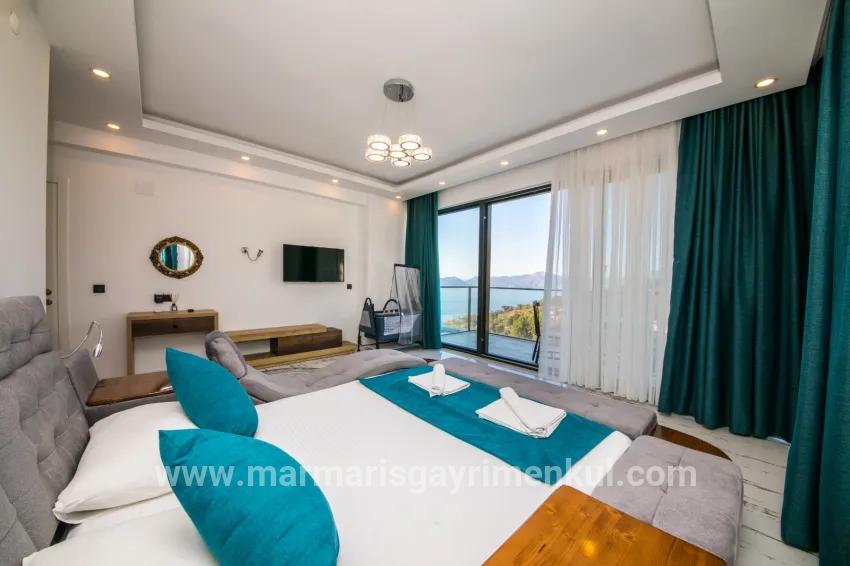 In Faralya, a magnificent villa with a sea view