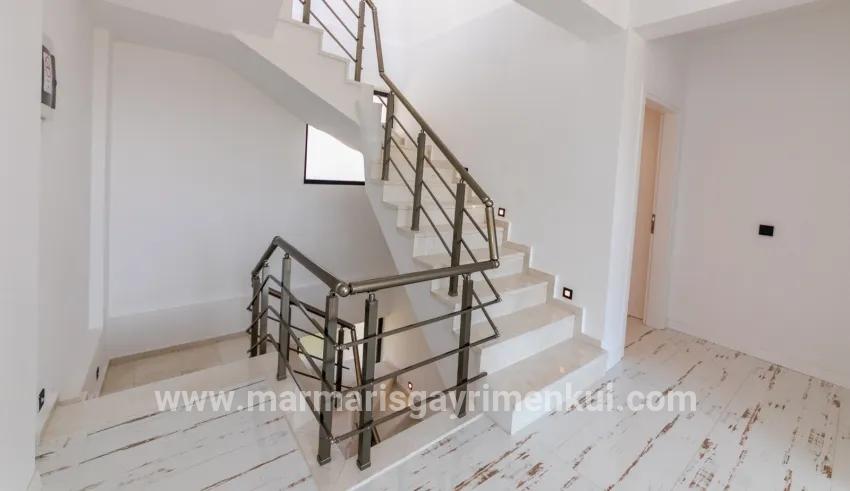 In Faralya, a magnificent villa with a sea view