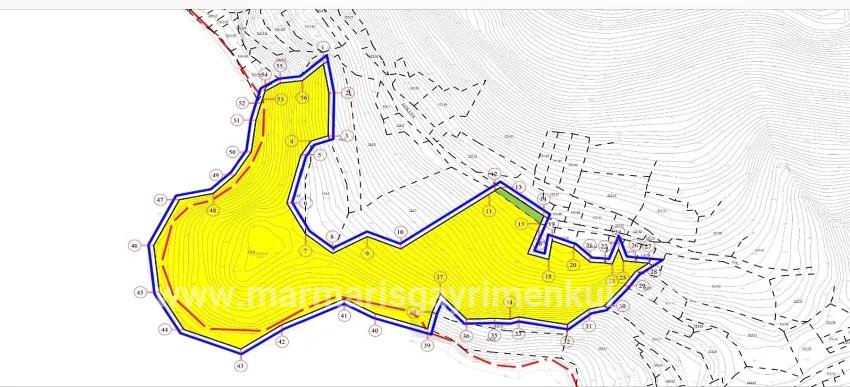 In the Marmaris Bozburun neighbourhood on a 32,000m2 plot of land Berthed yacht mooring place with names allocated