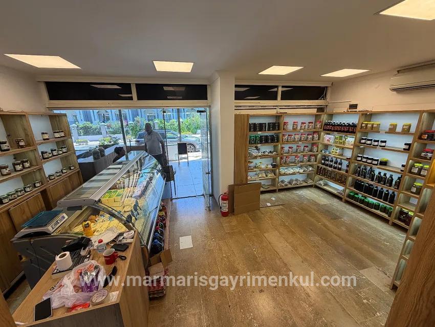 Armutalan centre for sale 50 m2 street above shop