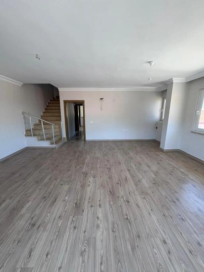 4+1 Duplex Apartment For Rent In Çamdibi Neighborhood (vacant)