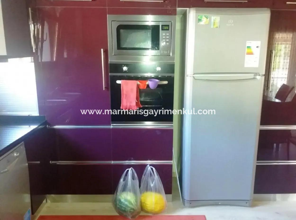 Built On A Plot Of 7000M2 In Marmaris, 8 Room Ranch House Pool