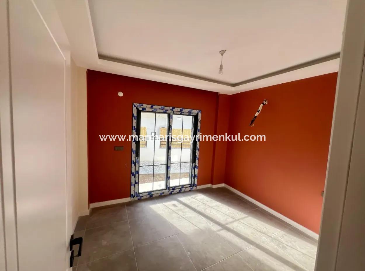 Apartment For Sale In Akyaka Kitesurf, 2.5 Km From The Sea, 3 Rooms, 1 Living Room, Detached Garden, Swimming Pool, Parking Lot 120M2