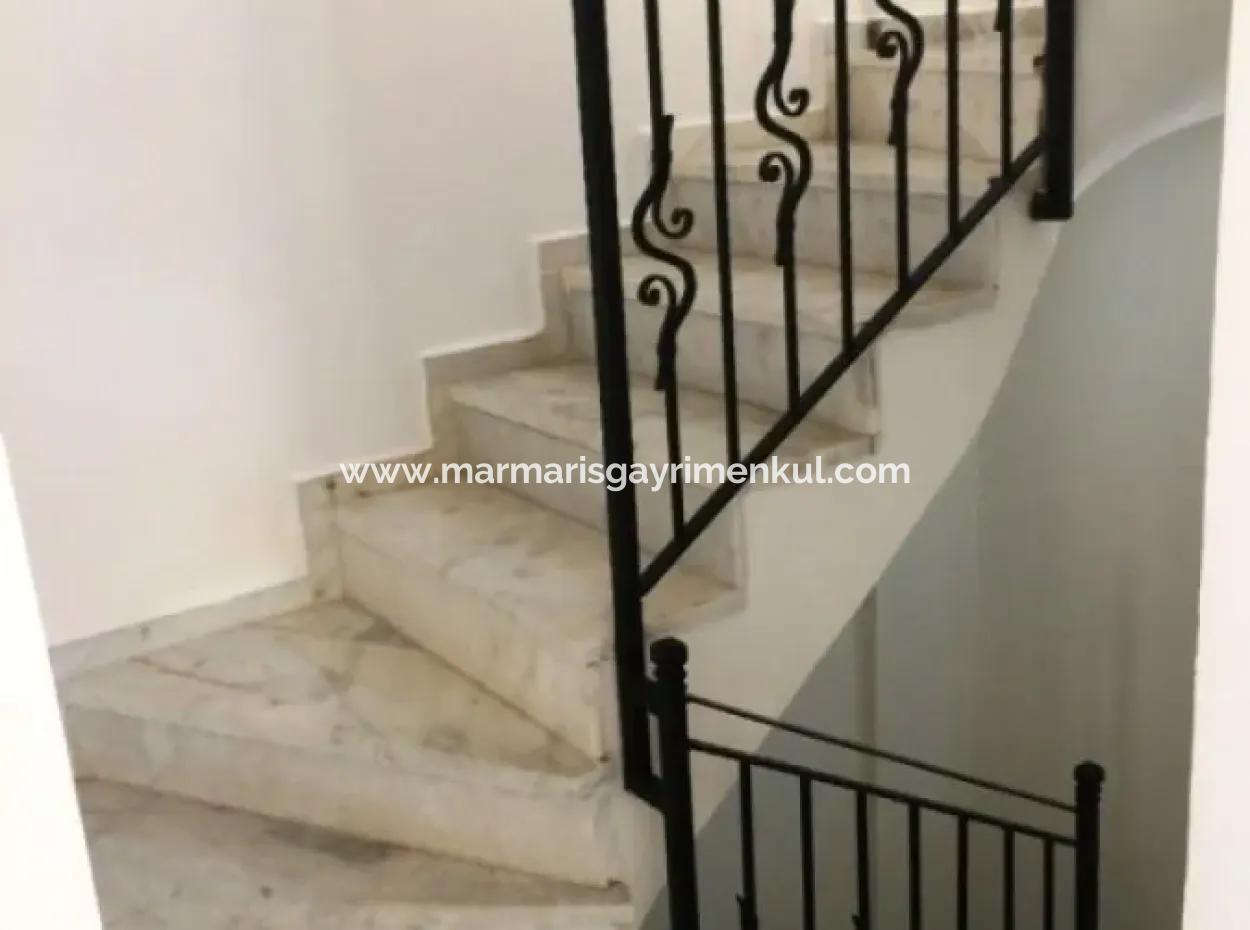 Detached Villa With A Garden For Sale In Ula Muğla District Sultanahmet Neighborhood Twin