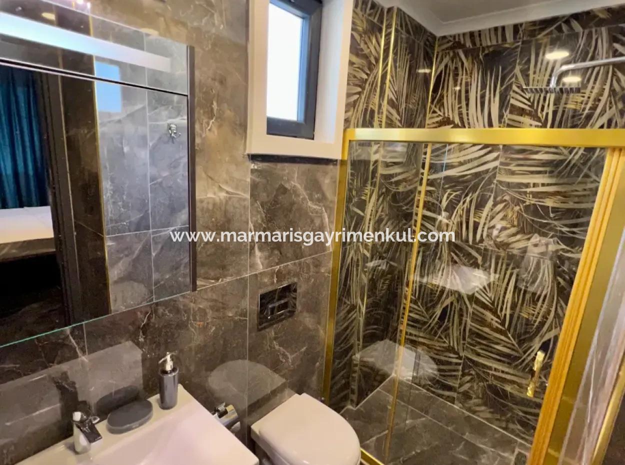 Villa For Sale In Marmaris Çetibeli With 3 Swimming Pools And Children's Pool And Caretaker House In 780M2 Plot