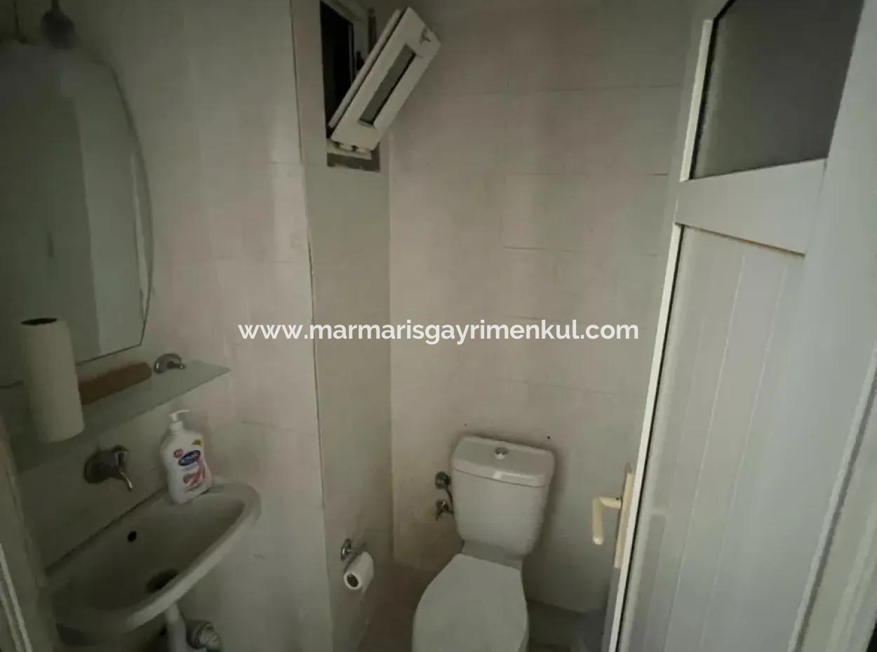 Shop For Sale 90M2 On The Main Street In The Center Of Armutalan, Marmaris