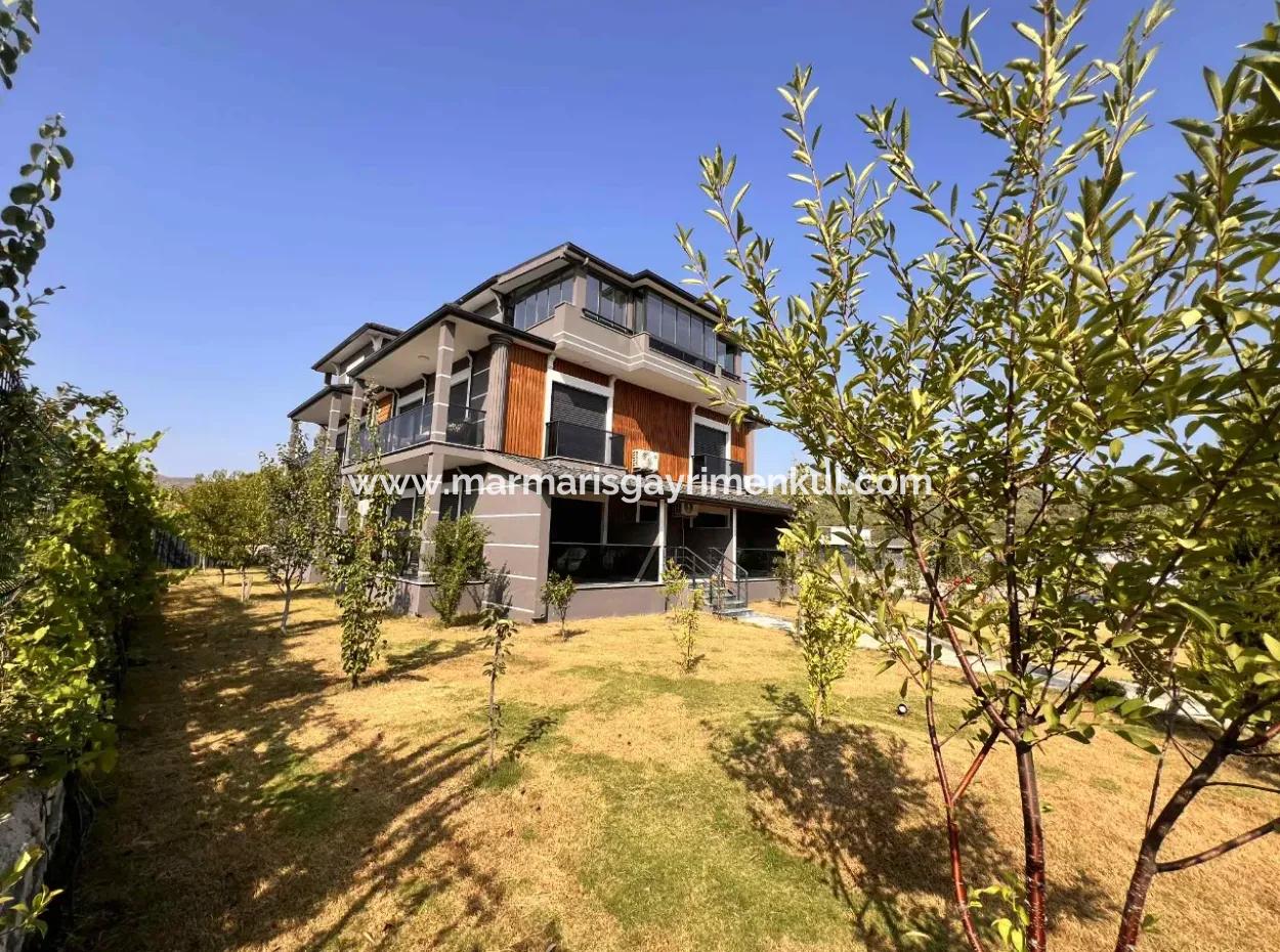 Great Portfolio! The Unique Nature Of Marmaris And Its Location Close To The Center. 5 Units Of 2 1 Fully Furnished Apartments Suitable For Corporate Rental In The Building