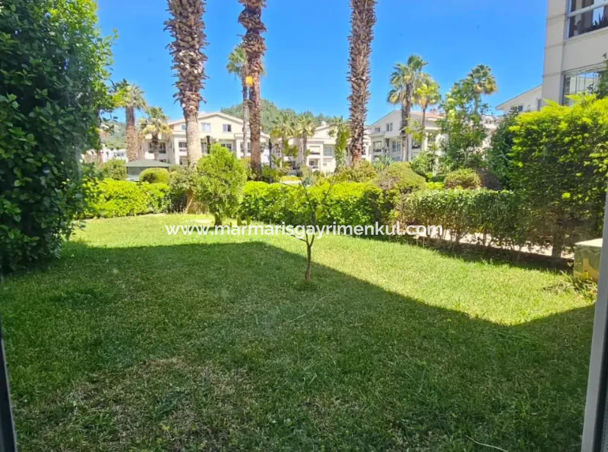 Camiavlu Neighborhood 3 1 Reverse Duplex For Sale In A Secure Site With Pool