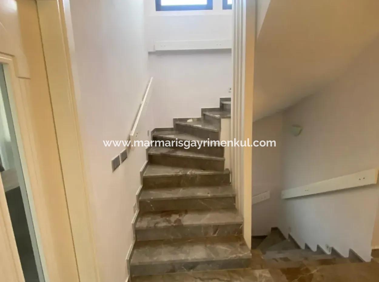 Marmaris Çamdibi 5 1 Fully Detached Pool Furnished Triplex Villa For Rent