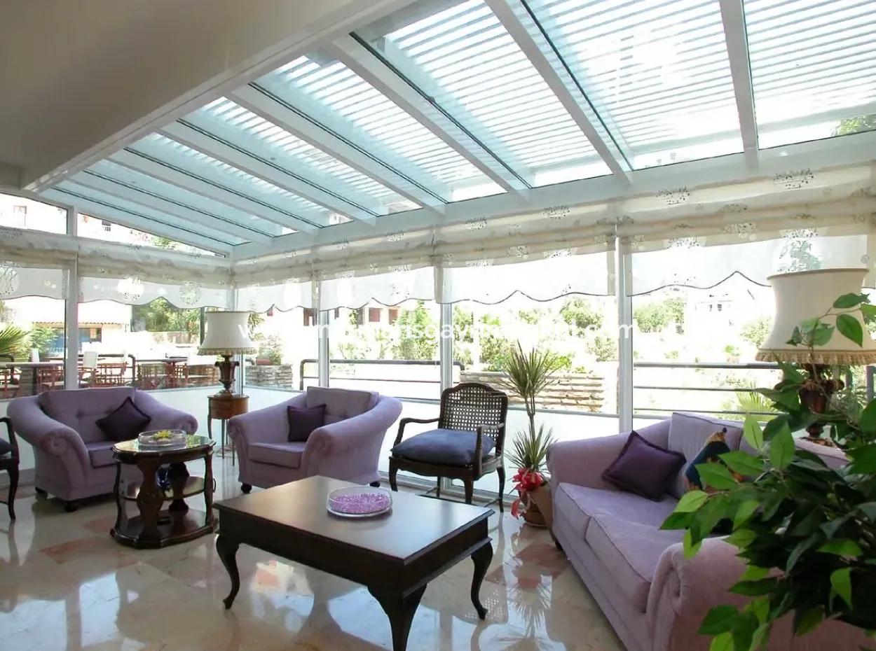 18 Room Hotel For Sale In Center Of Marmaris, Near The Sea