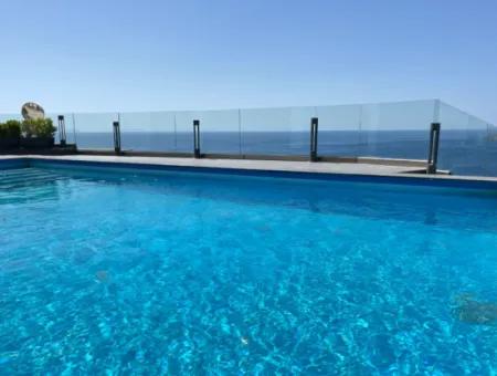 ???????? Luxurious Triplex Villa Just Steps From Yalıkavak Marina!