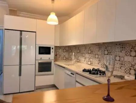 Çıldır Mahallesi 2 1 Garden Duplex Flat For Sale