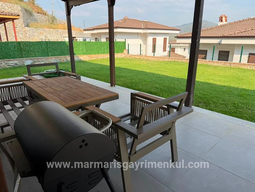 В аренду Вилла 5+1 в Çetibeli Marmaris - 220 m²