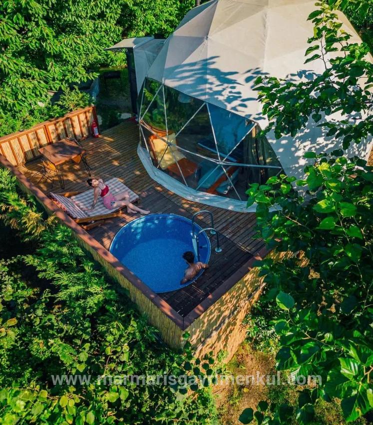 Marmaris Çetibelinde orman İçerisinde 13.500 m2 Özel kullanım alanı