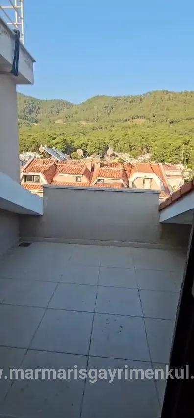 Beldibi’nde sıfır ayarında genç binada ferah ve geniş 3+1 kiralık daire