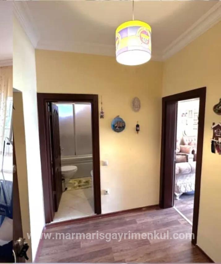 Hisarönü'nde 2+1 Eşyalı Kiralık Daire – Sahile 100 m