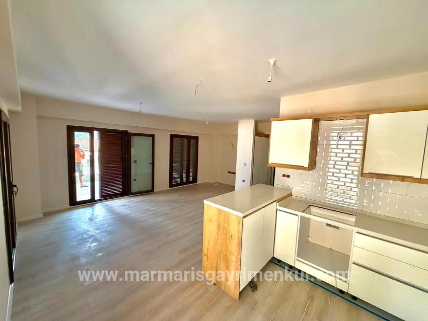 Marmaris Çetibeli Mah. Satılık 3+1 Villa - 140 m²