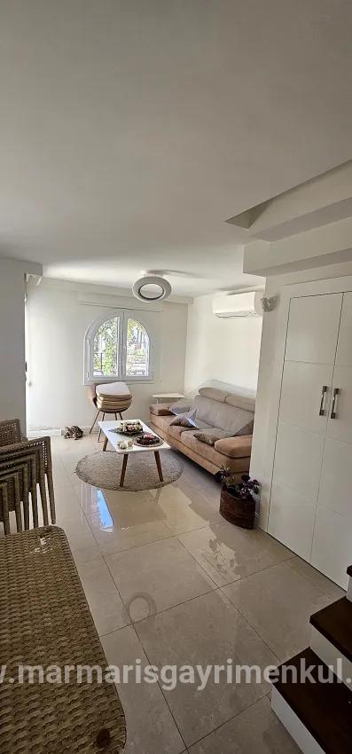 Marmaris İçmeler Mah. Satılık 3+1 Müstakil ev - 200 m²