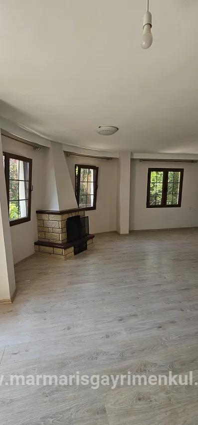 Marmaris Armutalan Mah. Satılık 3+1 Villa - 160 m²