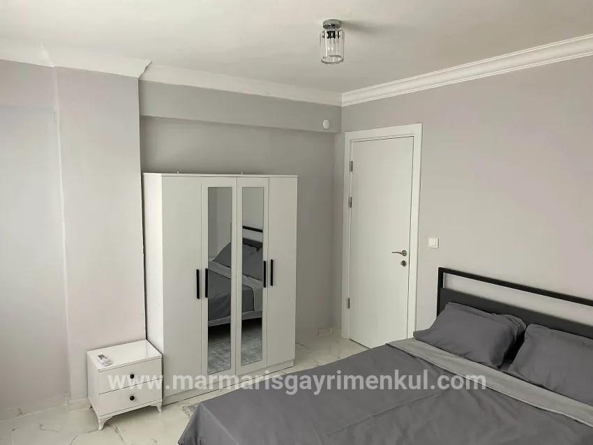 Marmaris Sarıana Mah. Kiralık 2+1 Daire - 110 m²